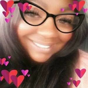 Meet your Posher, Alisa